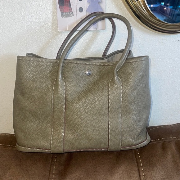 Hermes soft leather nice stench no damage gray color - Picture 3 of 13